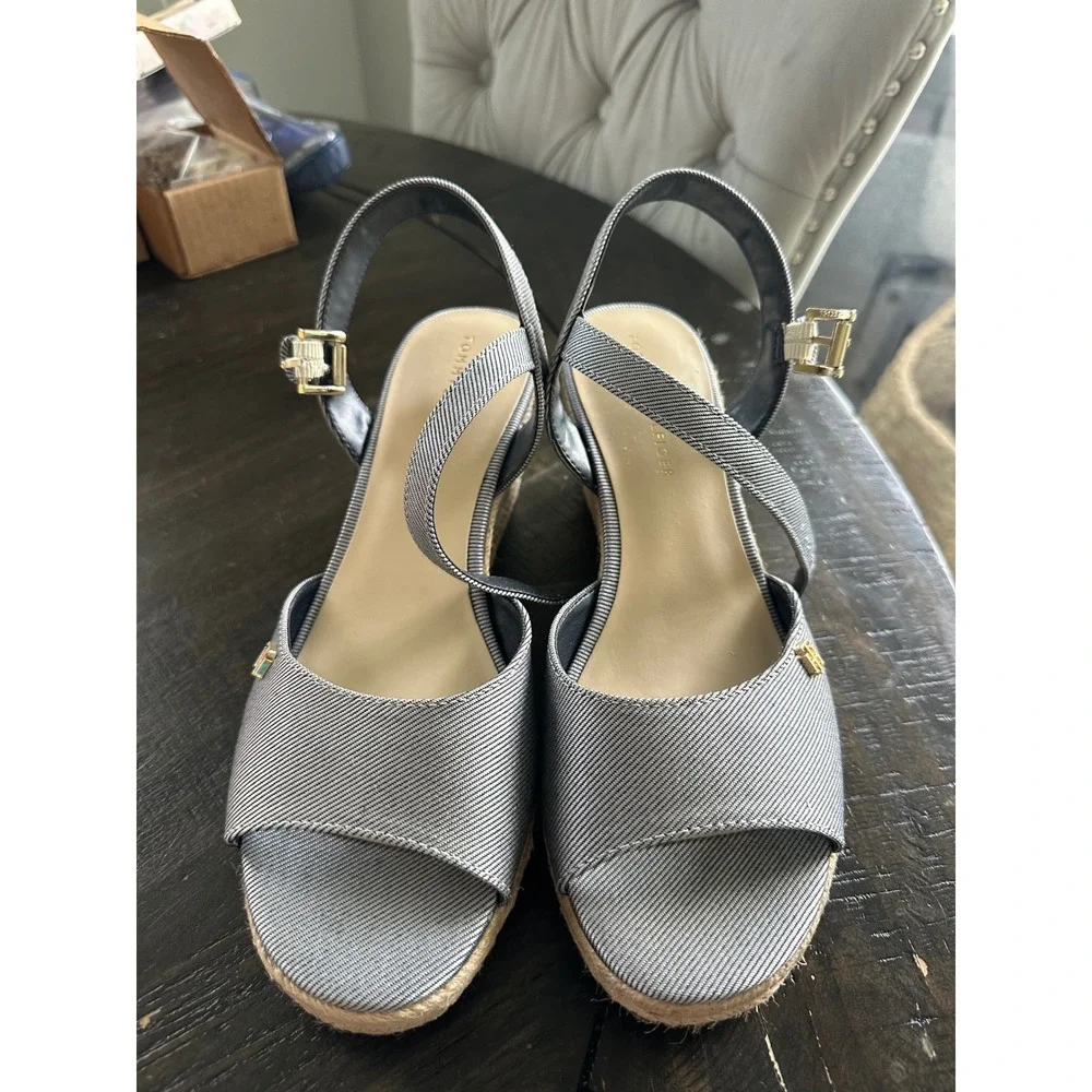 Tommy Hilfiger Gallie3 Blue Pinstripe Espadrille Wedge Sandals Womens 8.5M